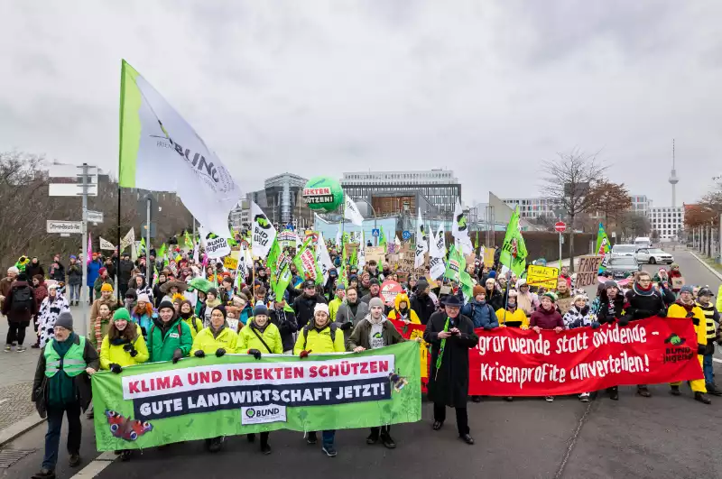 Protest für Klimaschutz und Landwirtschaft in Berlin.